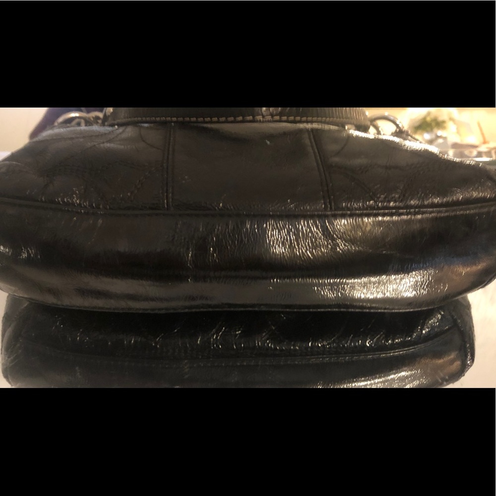 Coach Signature Embossed C Logo Black Shoulder bag - Picture 5 of 8